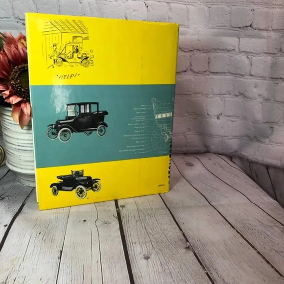 Vintage 1955 HENRY'S WONDERFUL MODEL T 1908-1927 book - Picture 4 of 10